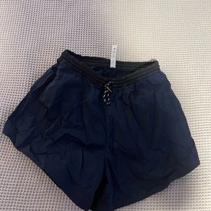 Lululemon baggie wind breaker shorts
